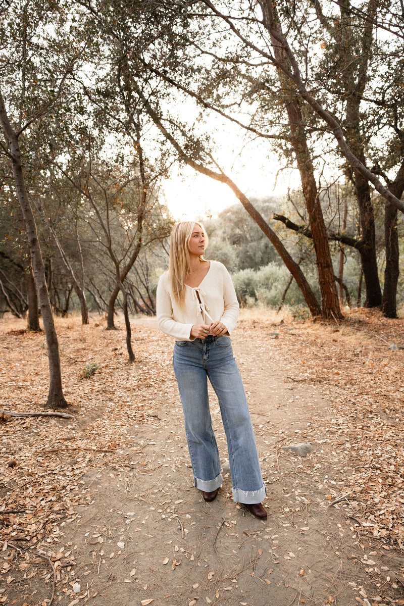 90’s Cuffed Hem Straight Jeans