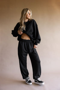 Black Oversized Fleece Crewneck